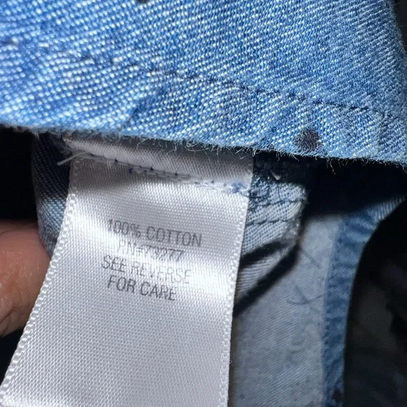 Croft & Barrow Blue Casual Button Down Shirt velvet Floral collegiate academia - Picture 5 of 6